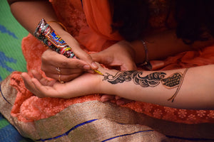 How I Learned That Not All Mehendi Cones Are Equal